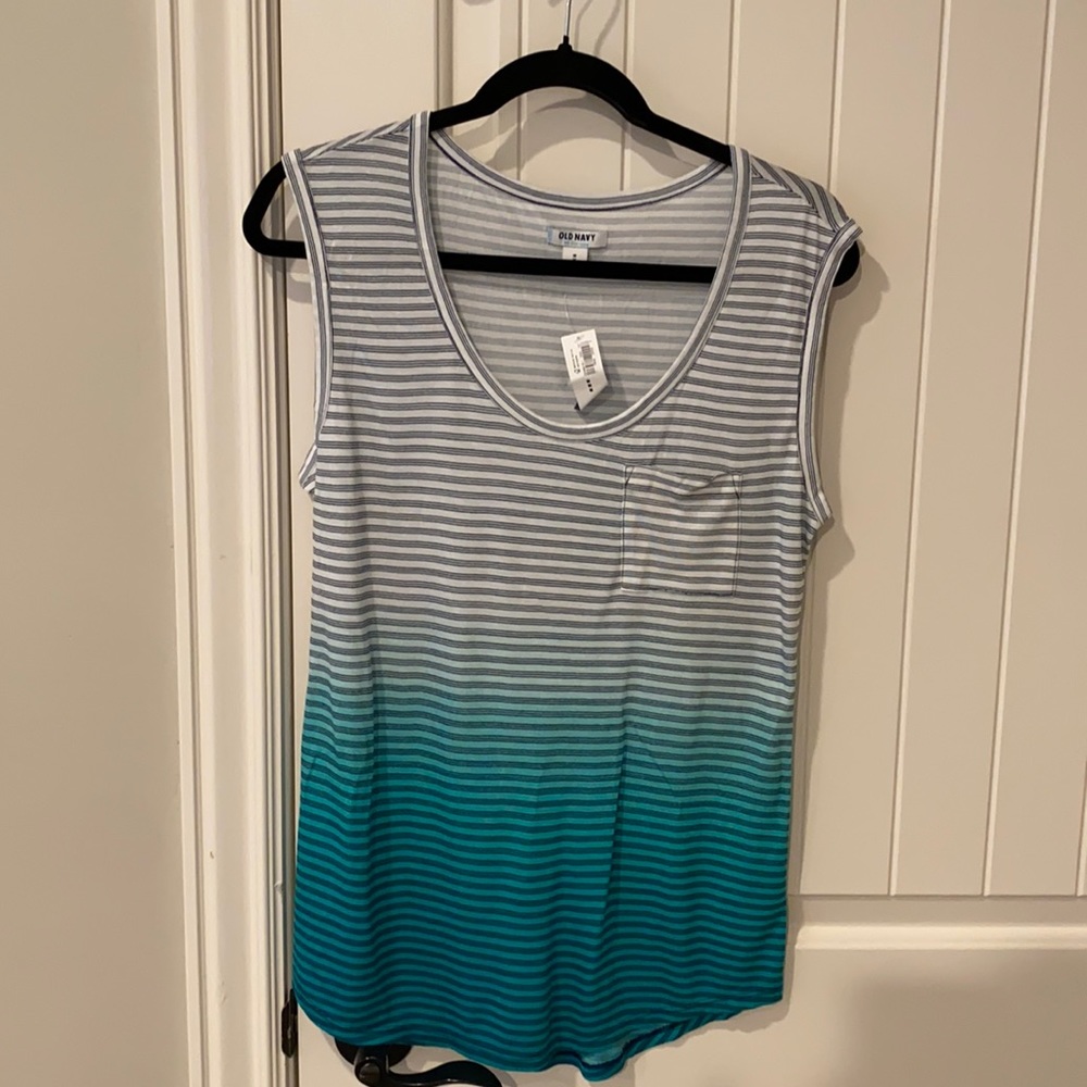 Old Navy women’s tank top NWT